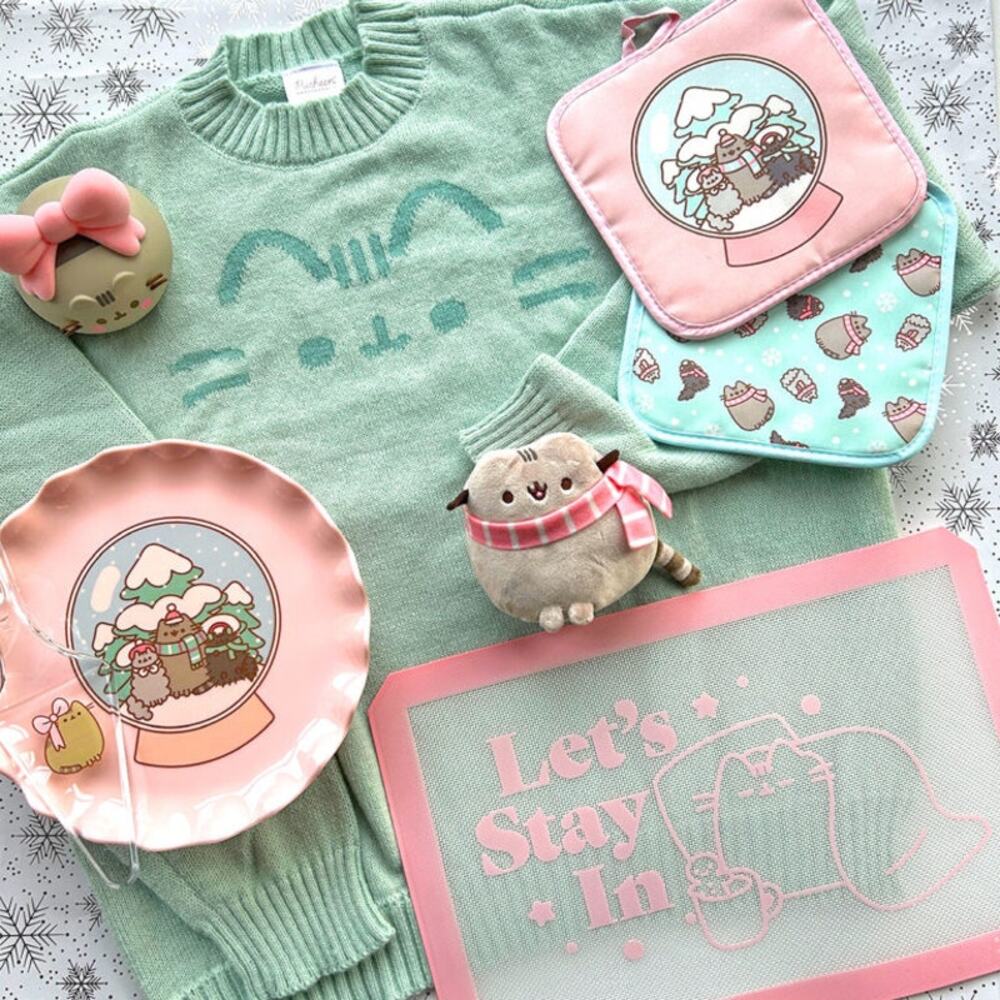 SEALED Winter 2024 Pusheen Box  Staying Cozy